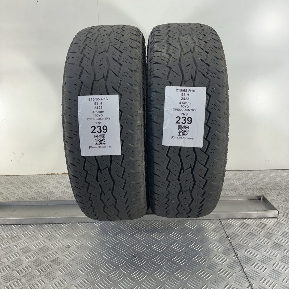 Pneumatici Usati 215 65 R16 98H Toyo OpenCountry Estive | Gomme Usate | PrimaGomme.it Pneumatici Usati 215 65 R16 98H Toyo OpenCountry Estive