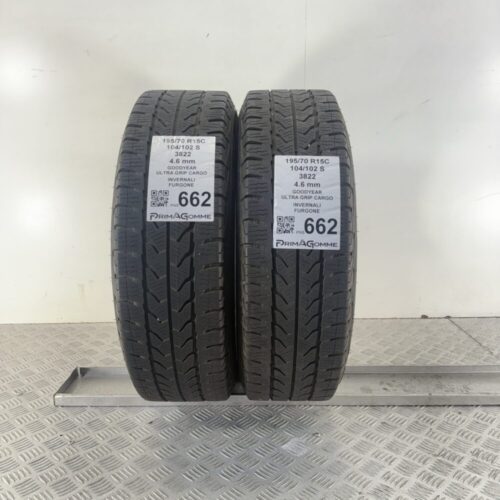 Pneumatici Usati 195 70 R15C 104/102S Goodyear Ultra Grip Cargo Invernali