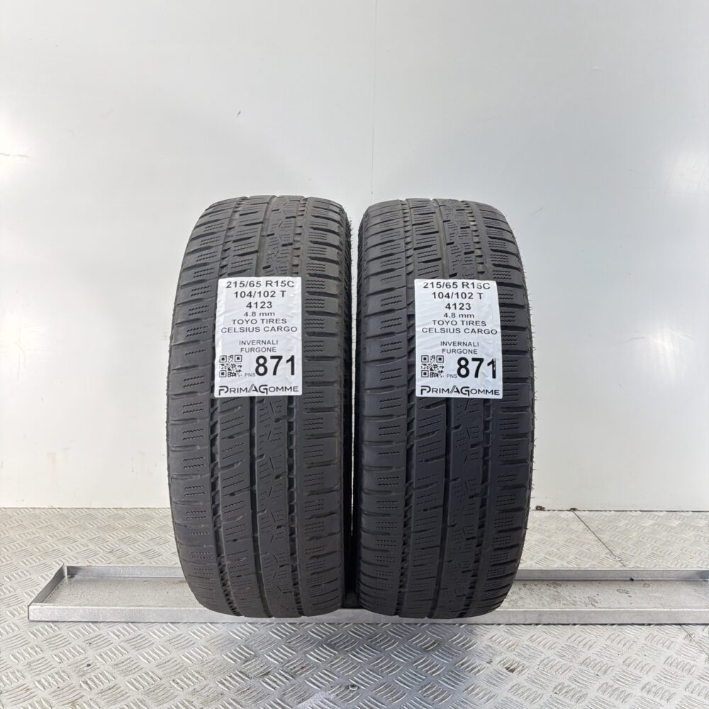 Gomme Usate 215 65 R15C 104 102T Toyo Tires Celsius Cargo Invernali | Gomme Usate | PrimaGomme.it Gomme Usate 215 65 R15C 104 102T Toyo Tires Celsius Cargo Invernali