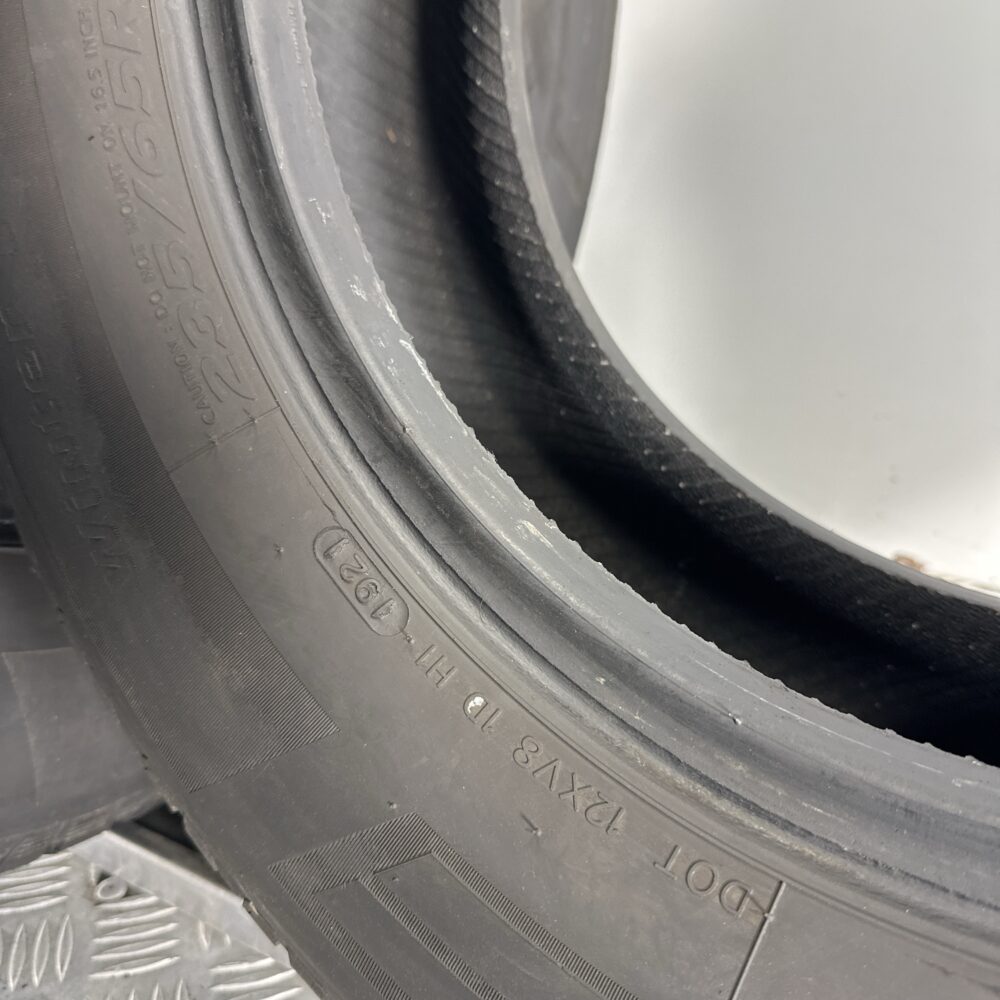 Pneumatici Usati 235 65 R16C 115 113R Hankook Winter Icept LV 78% Invernali | Gomme Usate | PrimaGomme.it Pneumatici Usati 235 65 R16C 115 113R Hankook Winter Icept LV 78% Invernali - immagine 6