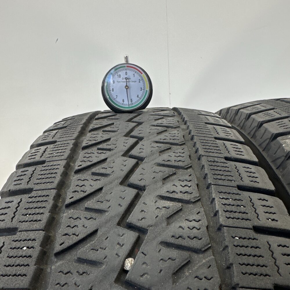 Pneumatici Usati 215 75 R16C 113/111R Bridgestone Blizzak 76% Invernali | Gomme Usate | PrimaGomme.it Pneumatici Usati 215 75 R16C 113/111R Bridgestone Blizzak 76% Invernali - immagine 2