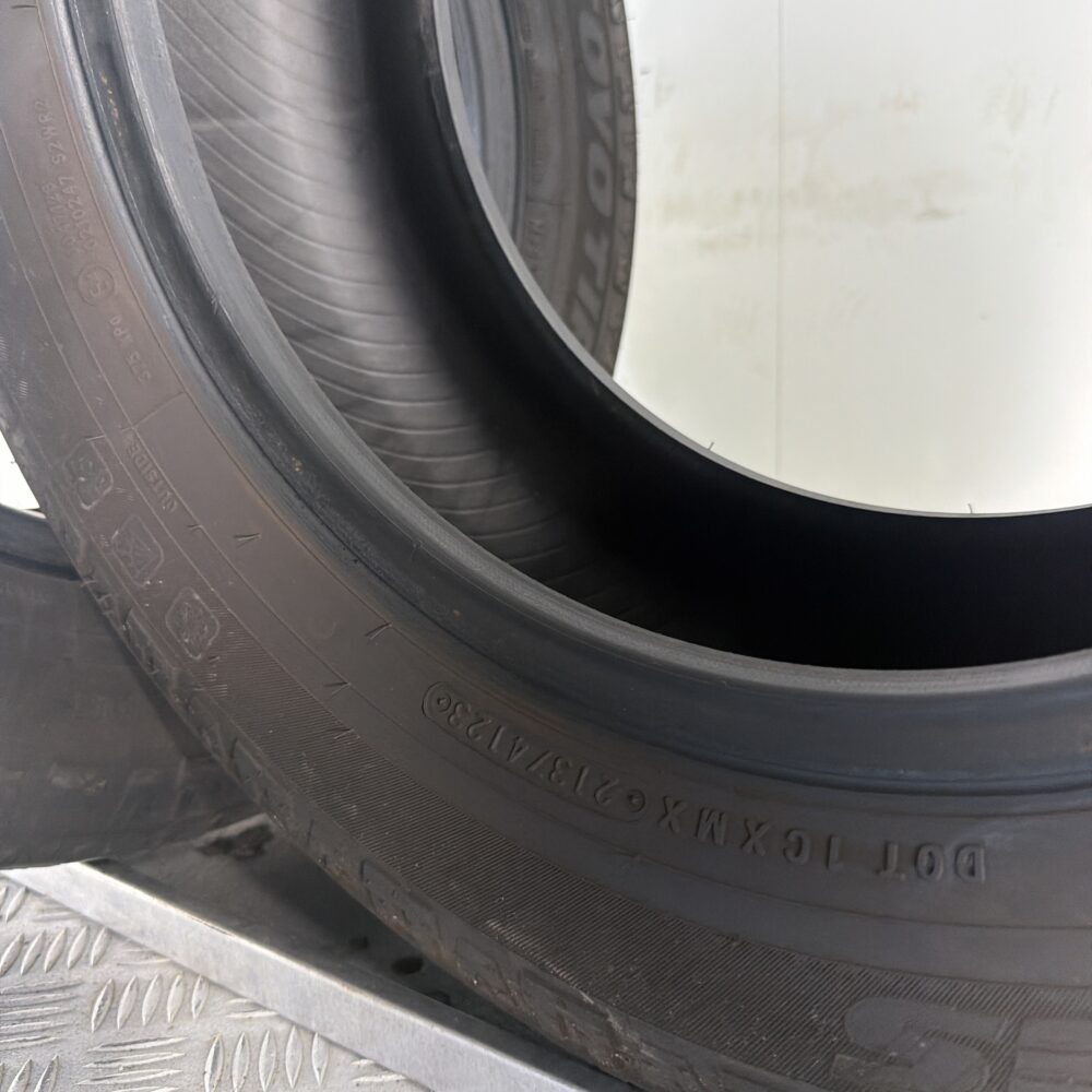 Gomme Usate 215 65 R15C 104 102T Toyo Tires Celsius Cargo Invernali | Gomme Usate | PrimaGomme.it Gomme Usate 215 65 R15C 104 102T Toyo Tires Celsius Cargo Invernali - immagine 3