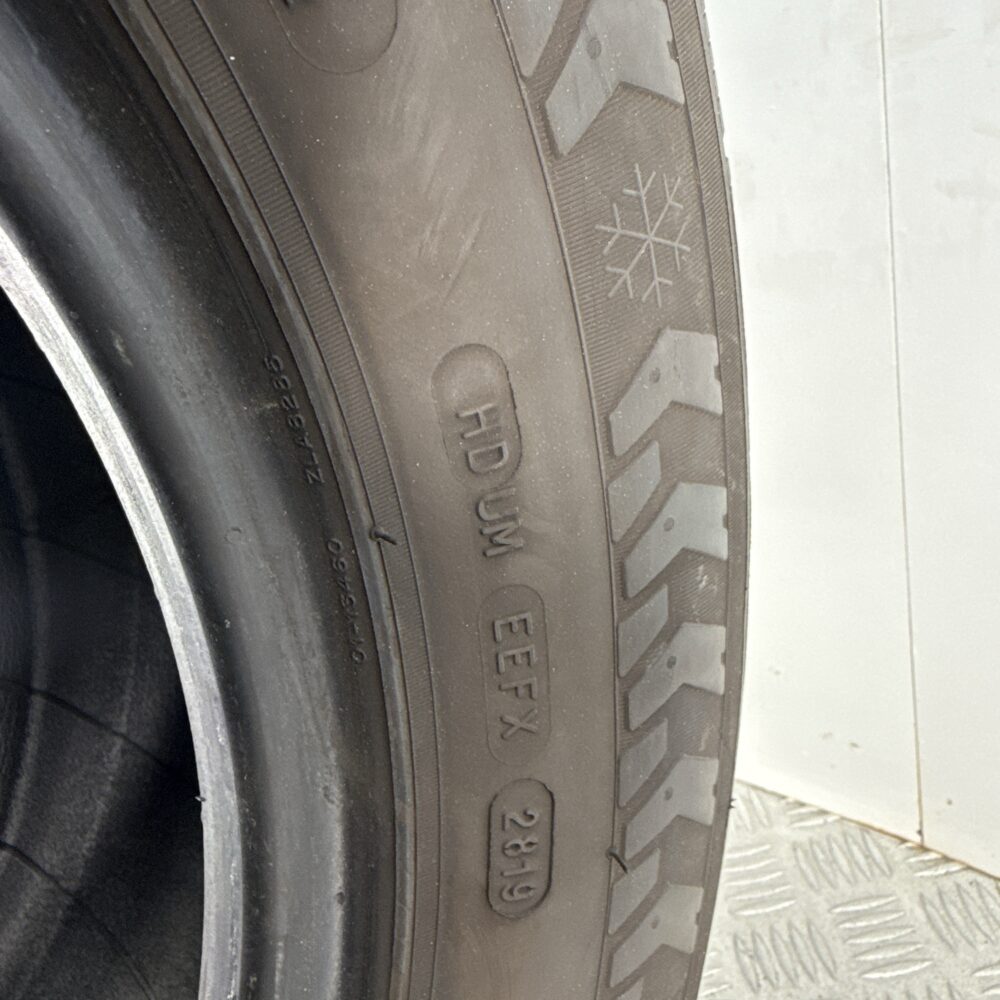 Pneumatici Usati 215 65 R15C 104/102T Michelin Agilis 51 Snow-Ice 83% Invernali | Gomme Usate | PrimaGomme.it Pneumatici Usati 215 65 R15C 104/102T Michelin Agilis 51 Snow-Ice 83% Invernali - immagine 5
