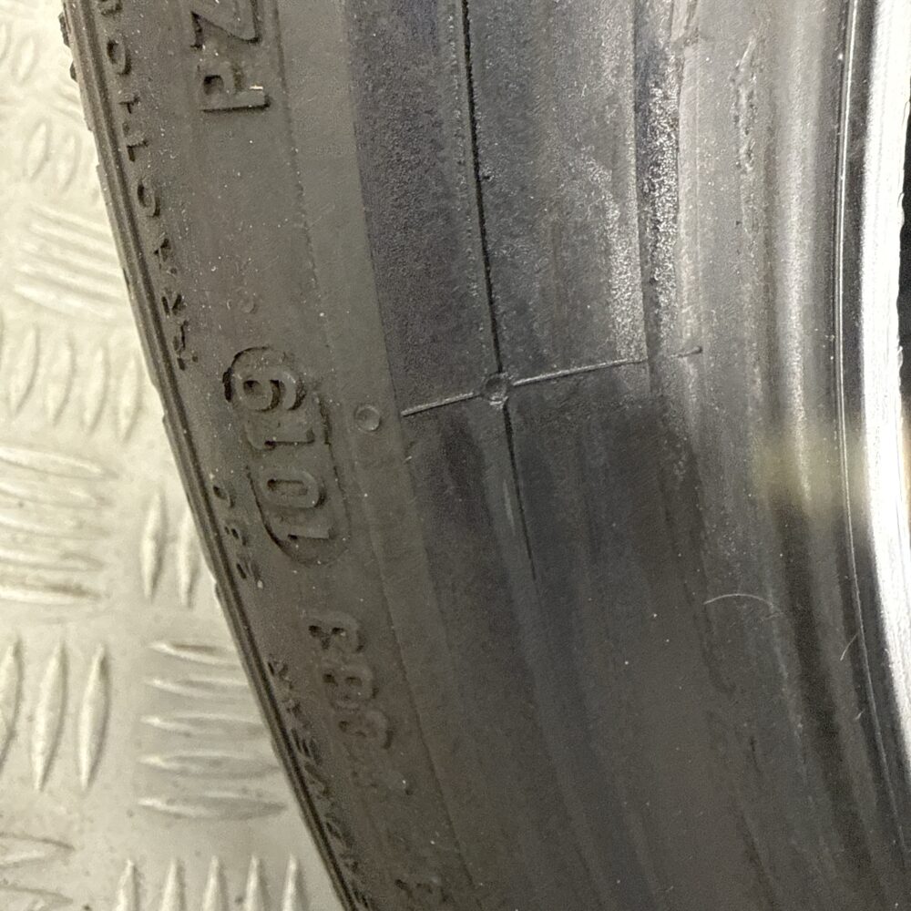 Gomme Usate 235 35 R19 96Y RUNFLAT Pirelli P Zero Moe Estive | Gomme Usate | PrimaGomme.it Pneumatici usati 235 35 R19 PIRELLI P Zero MOE - foto 4