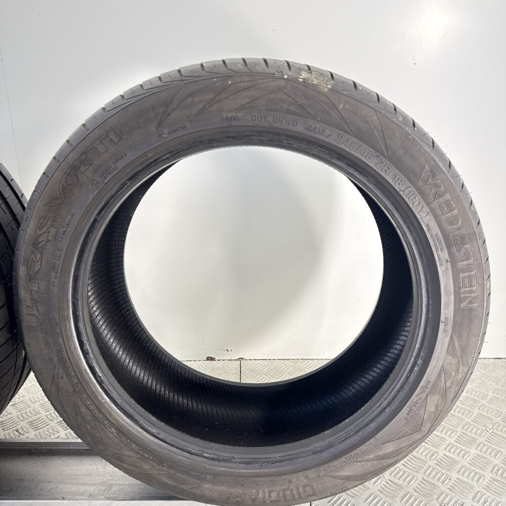 Gomme Usate 245 45 ZR18 100Y Vredestein Ultrac Vorti 94% Estive | Gomme Usate | PrimaGomme.it Gomme Usate 245 45 ZR18 100Y Vredestein Ultrac Vorti 94% Estive - immagine 7