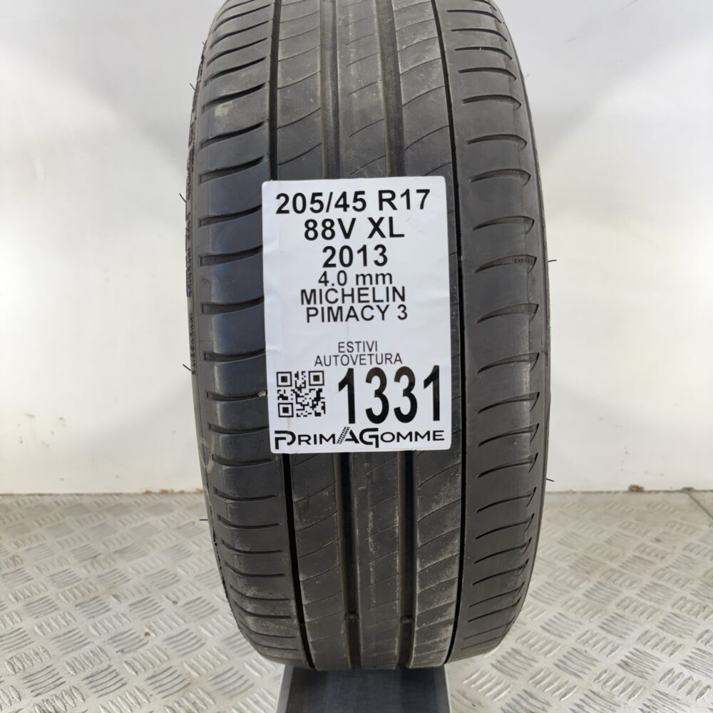 Gomma Usata 205 45 R17 88V Michelin Primacy 3 Estiva | Gomme Usate | PrimaGomme.it Gomma Usata 205 45 R17 88V Michelin Primacy 3 Estiva