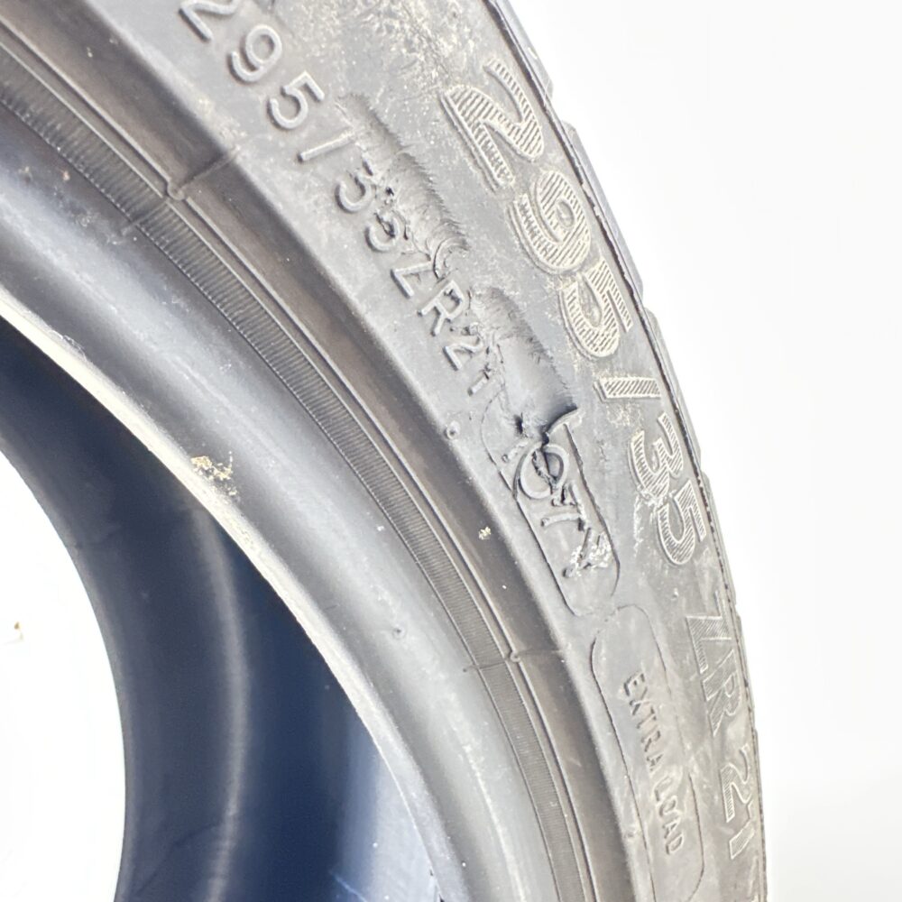 Pneumatico Usato 295 35 ZR21 107Y Michelin Latitude Sport 3 Estivo | Gomme Usate | PrimaGomme.it Pneumatico usato 295 35 ZR21 Michelin Latitude Sport 3