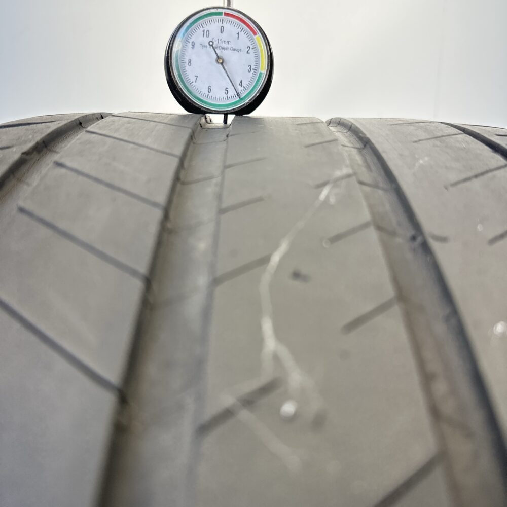 Pneumatico Usato 295 35 ZR21 107Y Michelin Latitude Sport 3 Estivo | Gomme Usate | PrimaGomme.it Pneumatico usato 295 35 ZR21 Michelin Latitude Sport 3 - foto 4