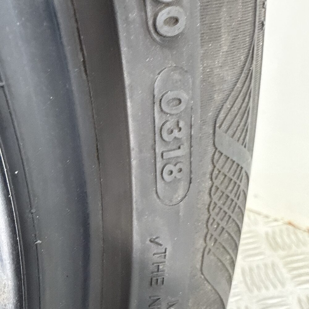 Gomme Usate 215 50 ZR17 95W Vredestein Ultrasatin 78% Estive | Gomme Usate | PrimaGomme.it Gomme Usate 215 50 ZR17 95W Vredestein Ultrasatin 78% Estive - immagine 9
