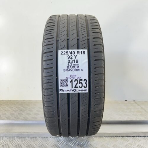 Gomma Usata 225 40 R18 92Y Barum Bravuris 5 Estiva
