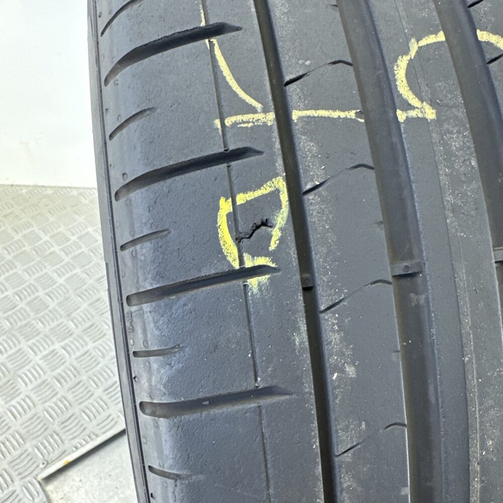 Gomme Usate 255 40 R21 102Y Pirelli P Zero 80% Estive | Gomme Usate | PrimaGomme.it Gomme Usate 255 40 R21 102Y Pirelli P Zero 80% Estive - immagine 8