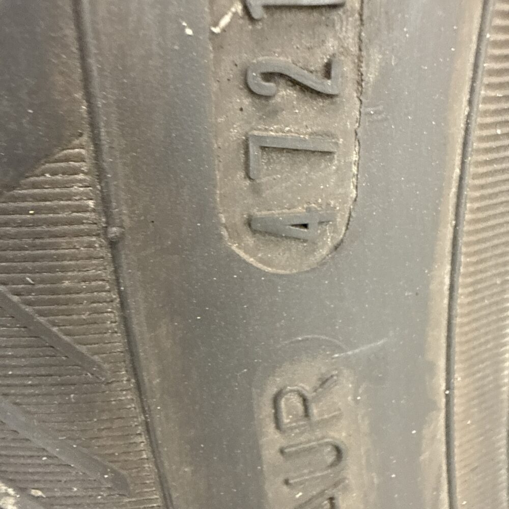 Gomme Usate 215 60 R17 96H Goodyear EfficientGrip Performance 2 71% Estive | Gomme Usate | PrimaGomme.it Gomme Usate 215 60 R17 96H Goodyear EfficientGrip Performance 2 71% Estive - immagine 4