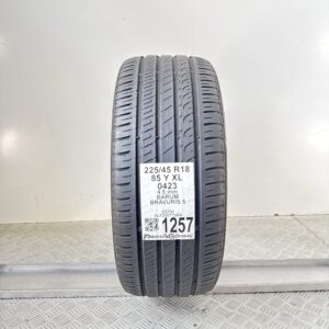 Gomma Usata 225 45 R18 XL 85Y Barum Bravuris 5 Estiva
