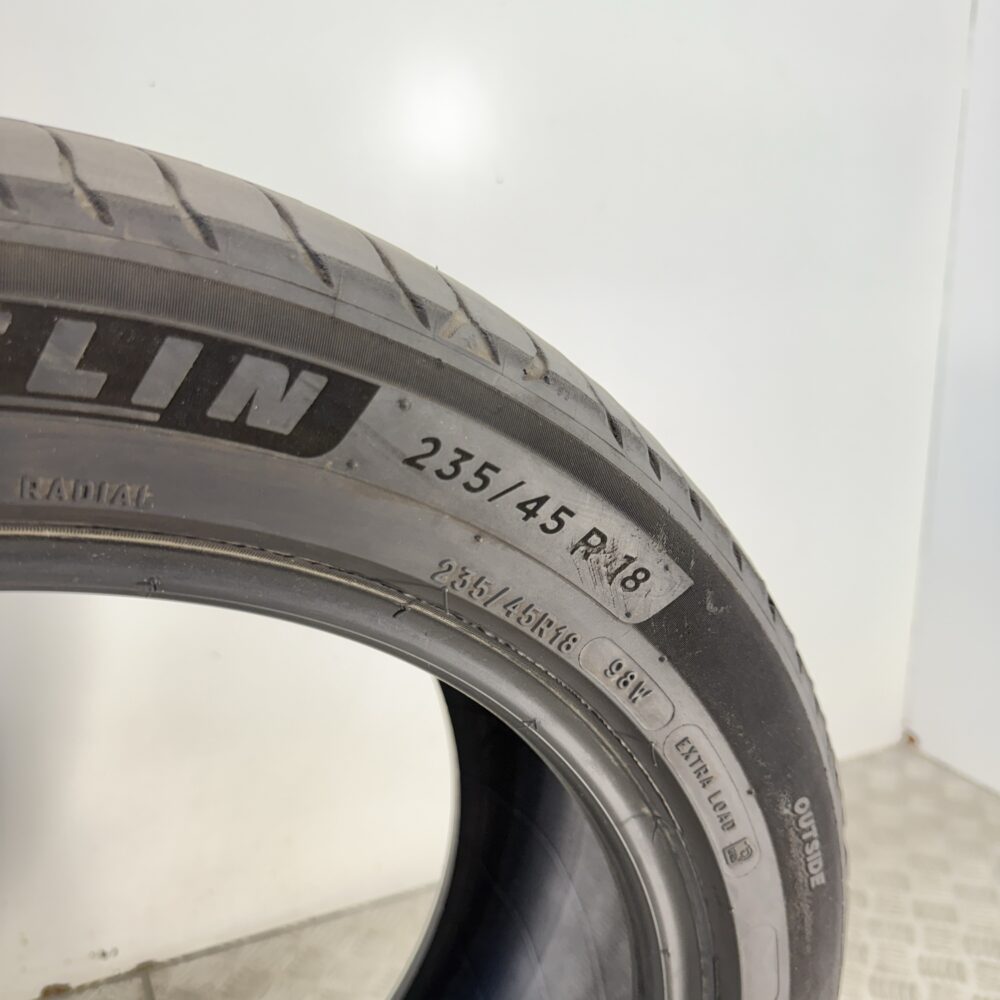 Gomme Usate 235 45 R18 98W Michelin Primacy 4 Estive | Gomme Usate | PrimaGomme.it Gomme Usate 235 45 R18 98W Michelin Primacy 4 Estive - immagine 6