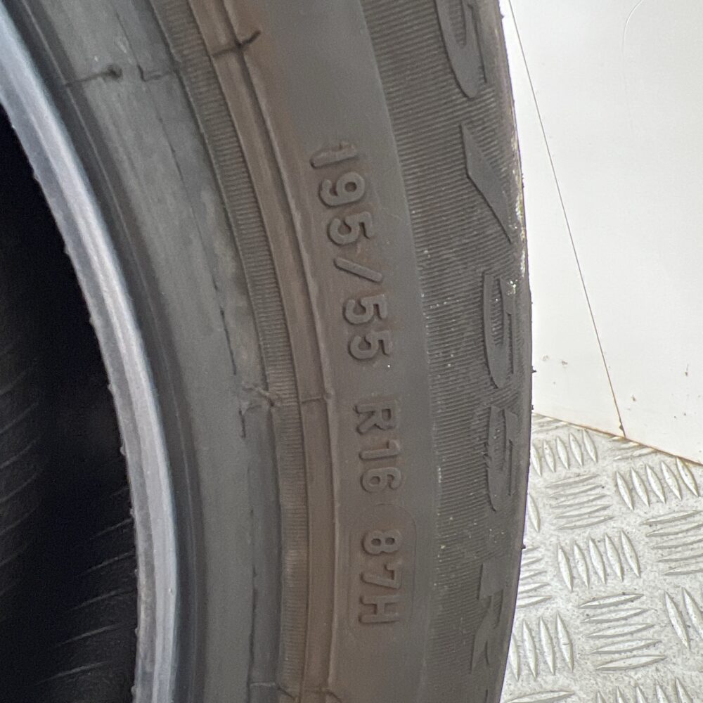 Pneumatico Usato 195 55 R16 87H Pirelli Cinturato P1 81% Estivo | Gomme Usate | PrimaGomme.it Pneumatico usato 195 55 R16 Pirelli Cinturato P1 - foto 4