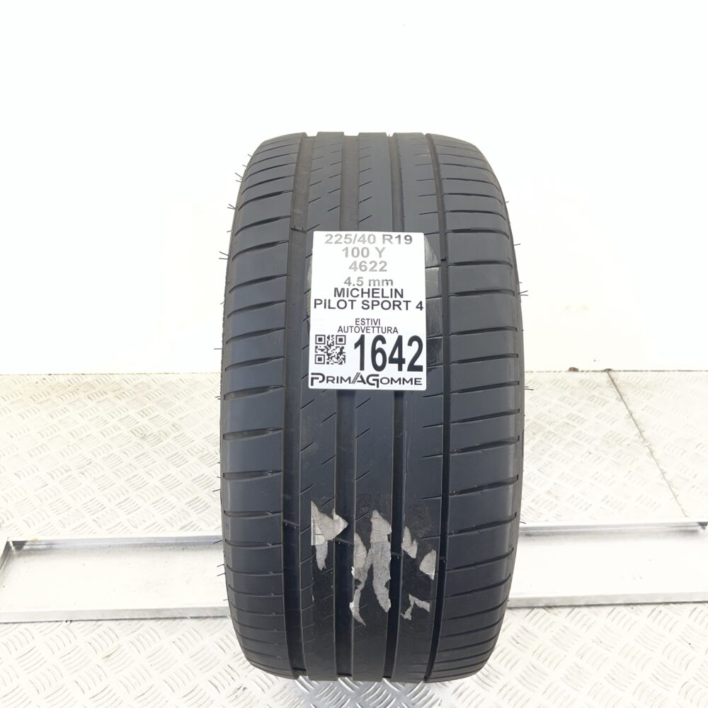Gomma Usata 225 40 R19 100Y Michelin Pilot Sport 4 Estiva | Gomme Usate | PrimaGomme.it Gomma Usata 225 40 R19 100Y Michelin Pilot Sport 4 Estiva