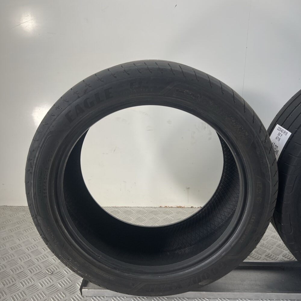 Gomme Usate 225 40 R18 95Y Goodyear Eagle F1 Asymmetric 3 64% Estive | Gomme Usate | PrimaGomme.it Gomme Usate 225 40 R18 95Y Goodyear Eagle F1 Asymmetric 3 64% Estive - immagine 7