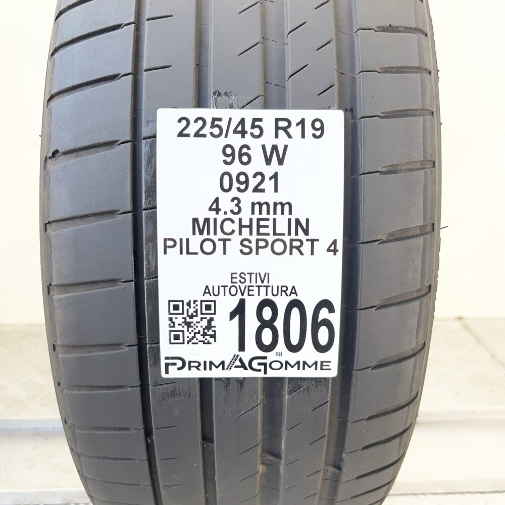 Pneumatico Usato 225 45 R19 96W MICHELIN Pilot Sport 4 Estivo | Gomme Usate | PrimaGomme.it Pneumatico usato 225 45 R19 MICHELIN Pilot Sport 4 - foto 7