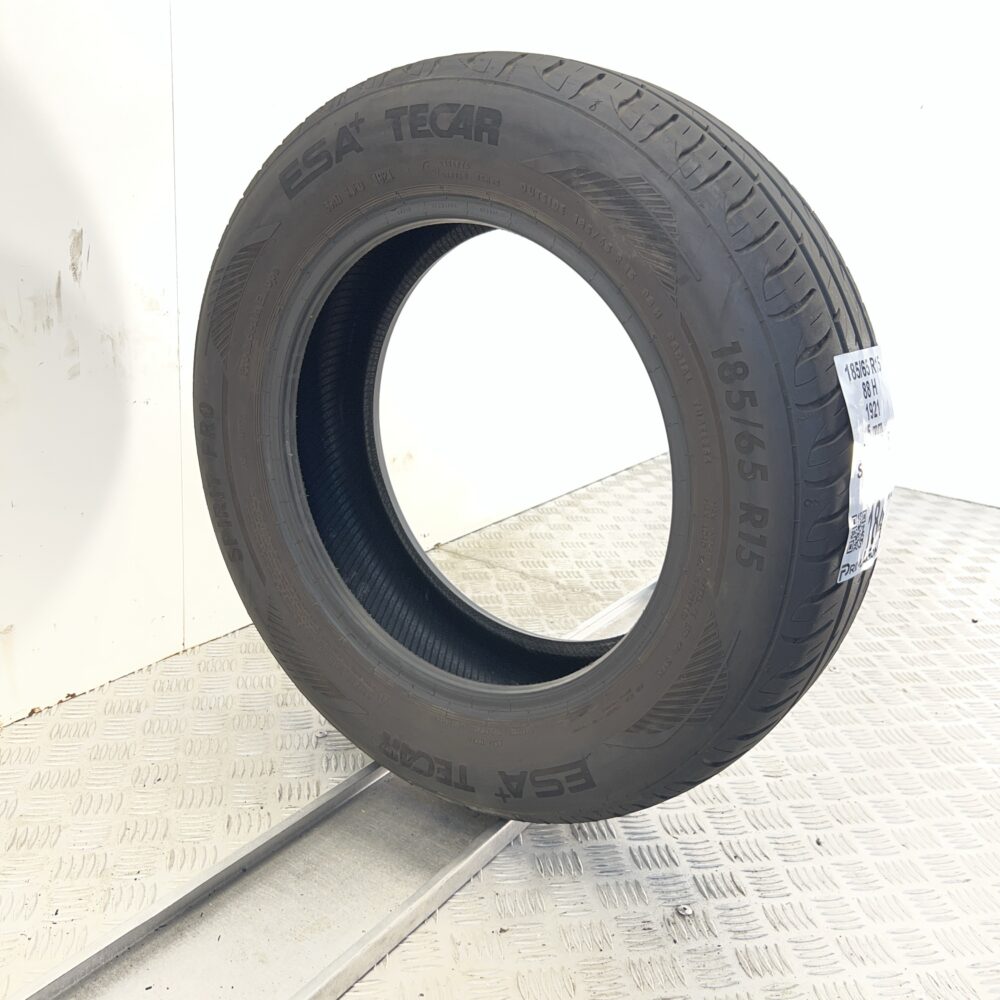 Pneumatico Usato 185 65 R15 88H ESA TECAR Spirit Pro 71% Estivo | Gomme Usate | PrimaGomme.it Pneumatico usato 185 65 R15 ESA TECAR Spirit Pro