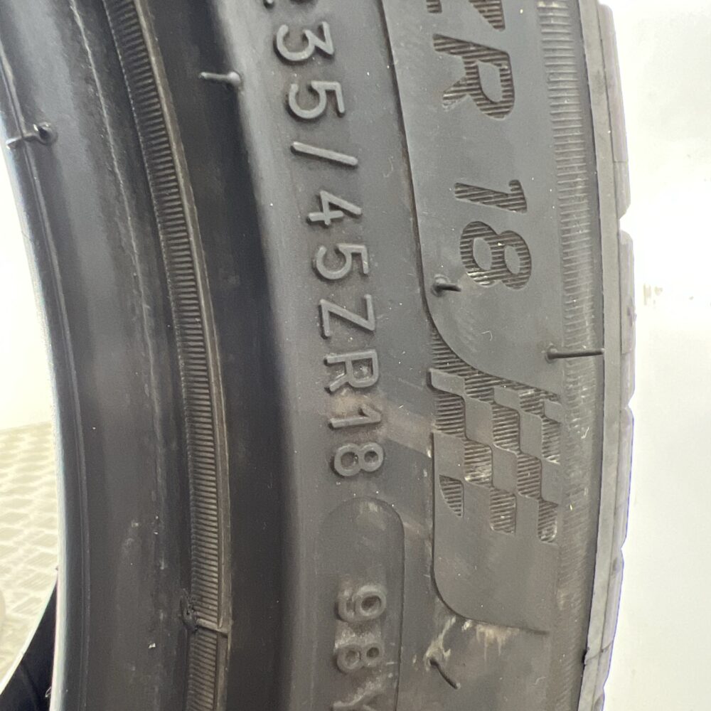 Pneumatico Usato 235 45 ZR18 XL 98Y Michelin Pilot Sport 4 Estivo | Gomme Usate | PrimaGomme.it Pneumatico usato 235 45 ZR18 Michelin Pilot Sport 4 - foto 4