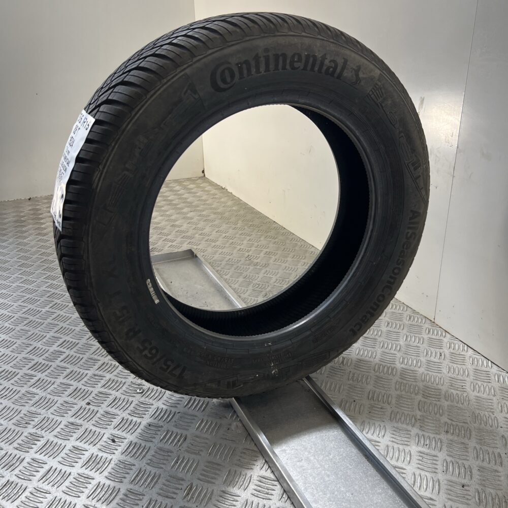 Pneumatico Usato 175 65 R15 88T Continental AllSeason Contact 94% 4 Stagioni | Gomme Usate | PrimaGomme.it Pneumatico usato 175 65 R15 Continental AllSeason Contact - foto 2