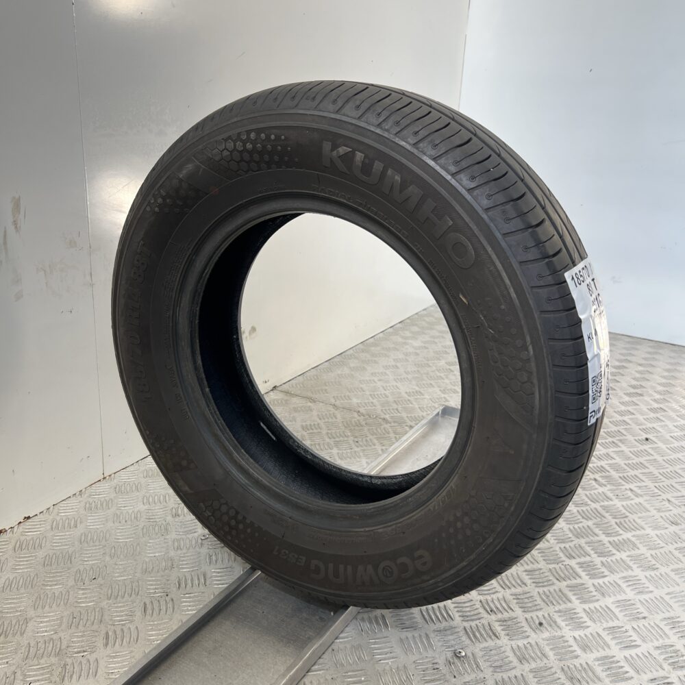 Pneumatico Usato 185 70 R14 88T Kumho Ecowing ES31 71% Estivo | Gomme Usate | PrimaGomme.it Pneumatico usato 185 70 R14 Kumho Ecowing ES31