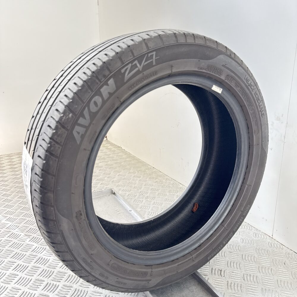 Pneumatico Usato 195 55 R16 87V Avon ZV7 79% Estivo | Gomme Usate | PrimaGomme.it Pneumatico usato 195 55 R16 Avon ZV7 - foto 6