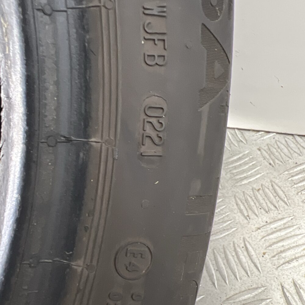 Pneumatici Usati 185 60 R15 XL 88H Esa Tecar Spirit Pro 71% Estive | Gomme Usate | PrimaGomme.it Pneumatici usati 185 60 R15 Esa Tecar Spirit Pro - foto 3