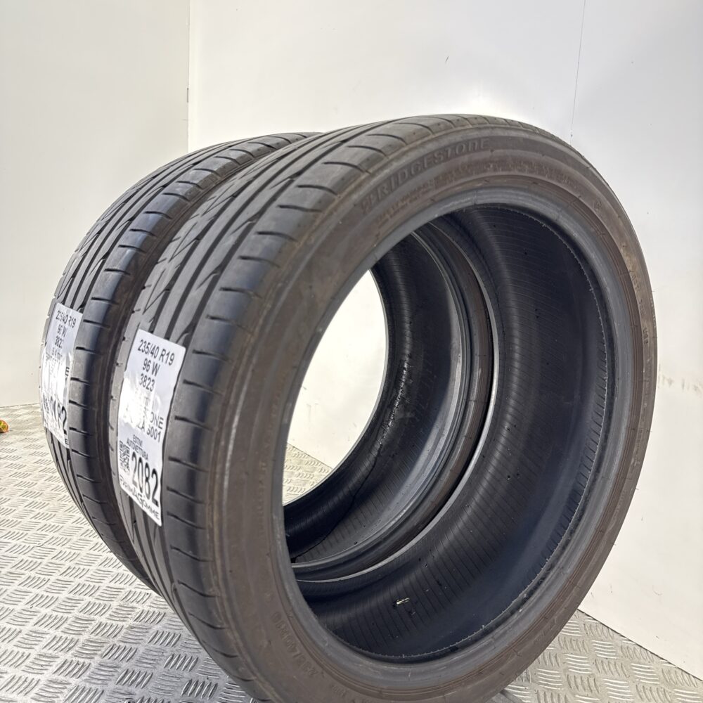 Pneumatici Usati 235 40 R19 96W Bridgestone Potenza S001 77% Estive | Gomme Usate | PrimaGomme.it Pneumatici usati 235 40 R19 Bridgestone Potenza S001 - foto 2