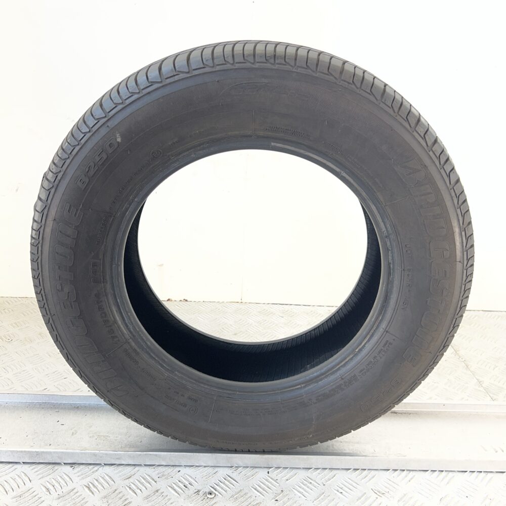 Pneumatico Usato 175 70 R14 84T Bridgestone B250 Ecopia 86% Estivo | Gomme Usate | PrimaGomme.it Pneumatico usato 175 70 R14 Bridgestone B250 Ecopia