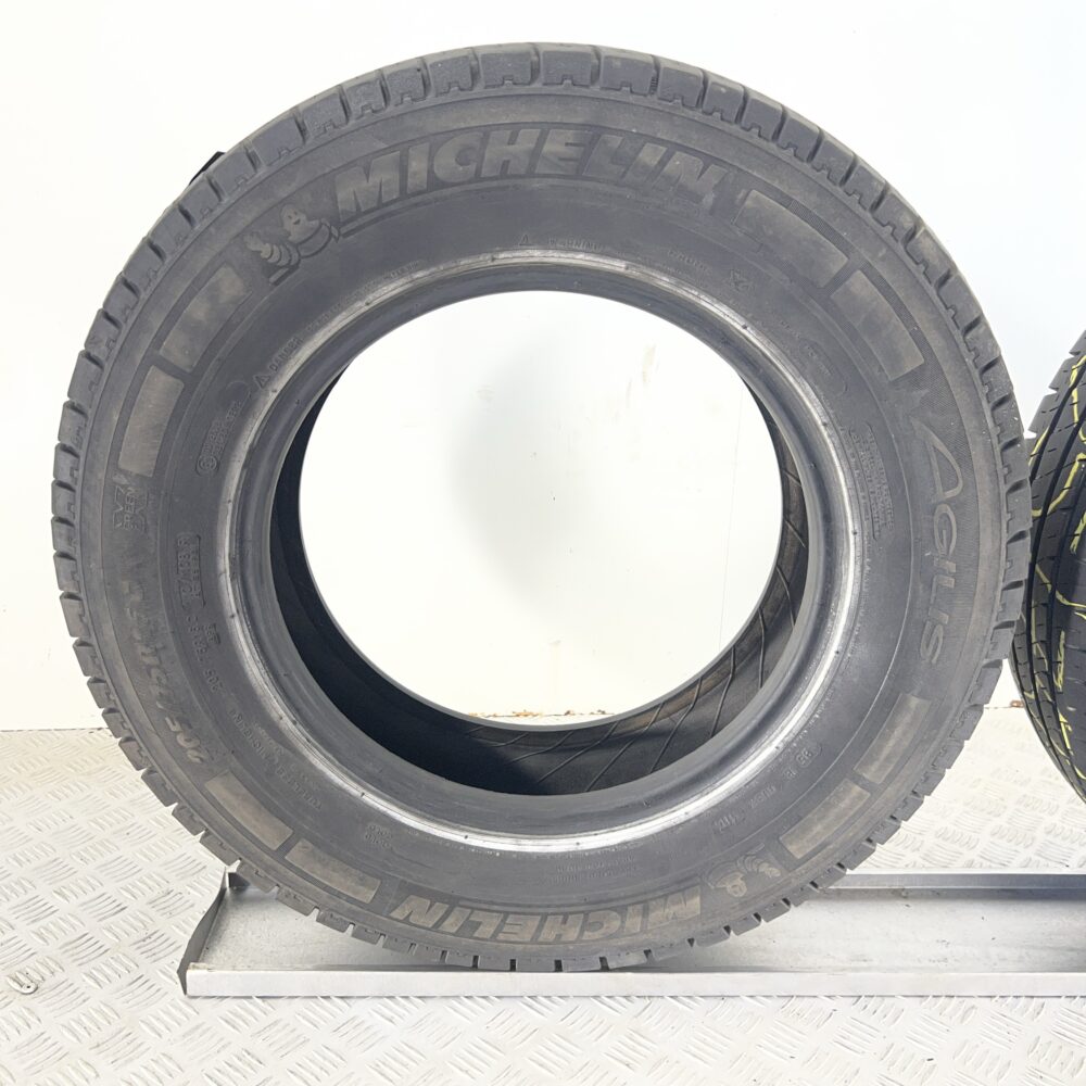 Gomme Usate 205 75 R16C 110/108R Michelin Agilis 96% Estive | Gomme Usate | PrimaGomme.it Gomme Usate 205 75 R16C 110/108R Michelin Agilis 96% Estive - immagine 3