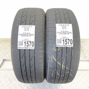 Gomme Usate 225 45 R19 92W Bridgestone Dueler H/P Estive