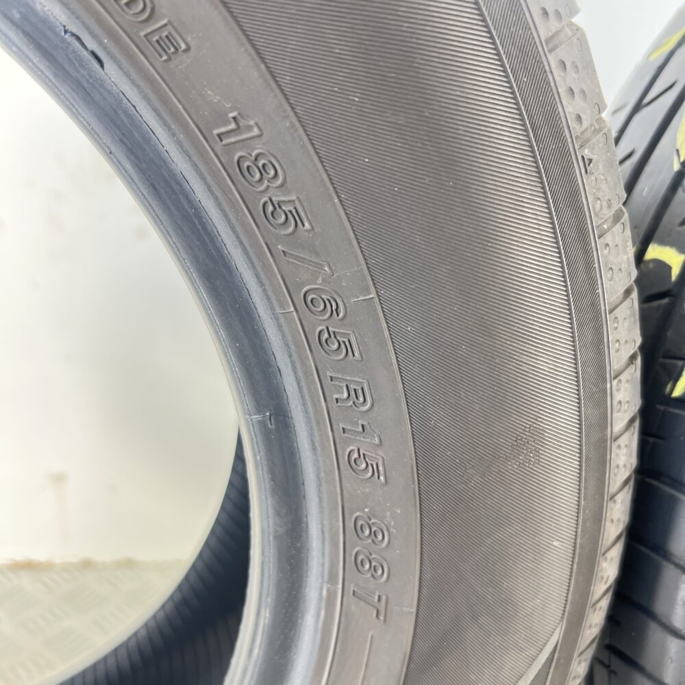 Gomme Usate 185 65 R15 88T Yokohama Bluearth-GT 71% Estive | Gomme Usate | PrimaGomme.it Gomme Usate 185 65 R15 88T Yokohama Bluearth-GT 71% Estive - immagine 11