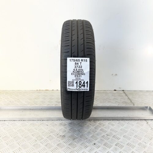 Pneumatico Usato 175 65 R15 84T KUMHO Ecowing ES31 Estivo