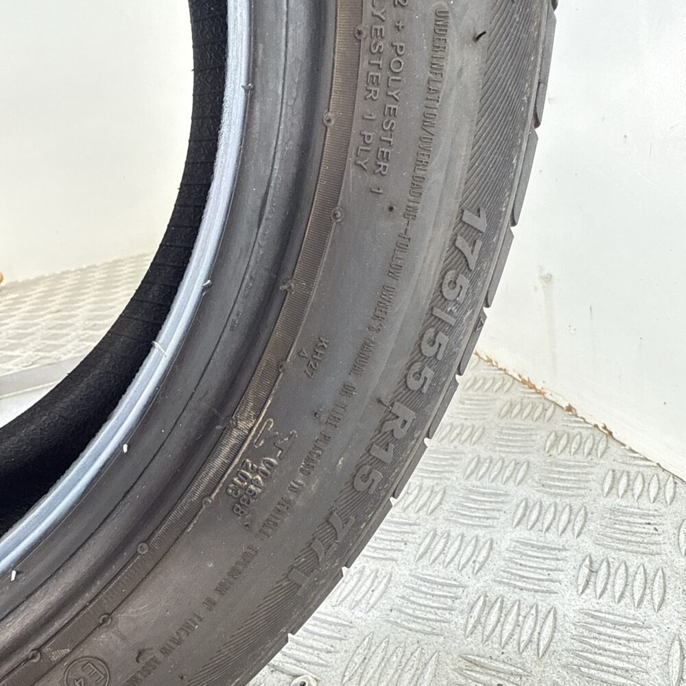 Pneumatico Usato 175 55 R15 77T Kumho Ecowing ES01 Estivo | Gomme Usate | PrimaGomme.it Pneumatico usato 175 55 R15 Kumho Ecowing ES01 - foto 2