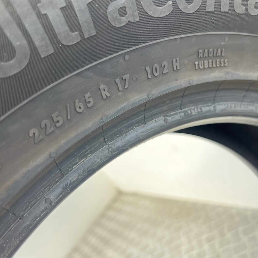 Pneumatico Usato 225 65 R17 102H CONTINENTAL UltraContact 79% Estivo | Gomme Usate | PrimaGomme.it Pneumatico usato 225 65 R17 CONTINENTAL UltraContact - foto 4