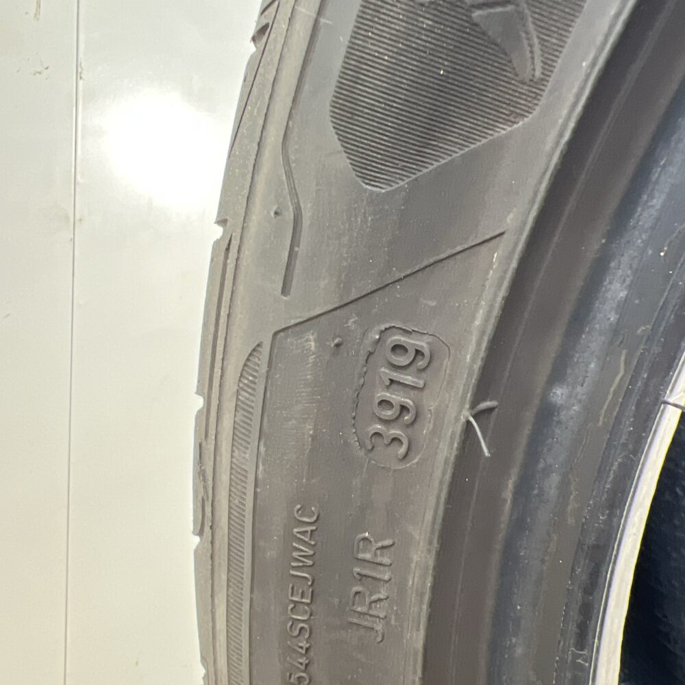 Pneumatico Usato 215 45 R18 89V GOODYEAR EAGLE F1 ASYMMETRIC 3 81% Estivo | Gomme Usate | PrimaGomme.it Pneumatico usato 215 45 R18 GOODYEAR EAGLE F1 ASYMMETRIC 3 - foto 3