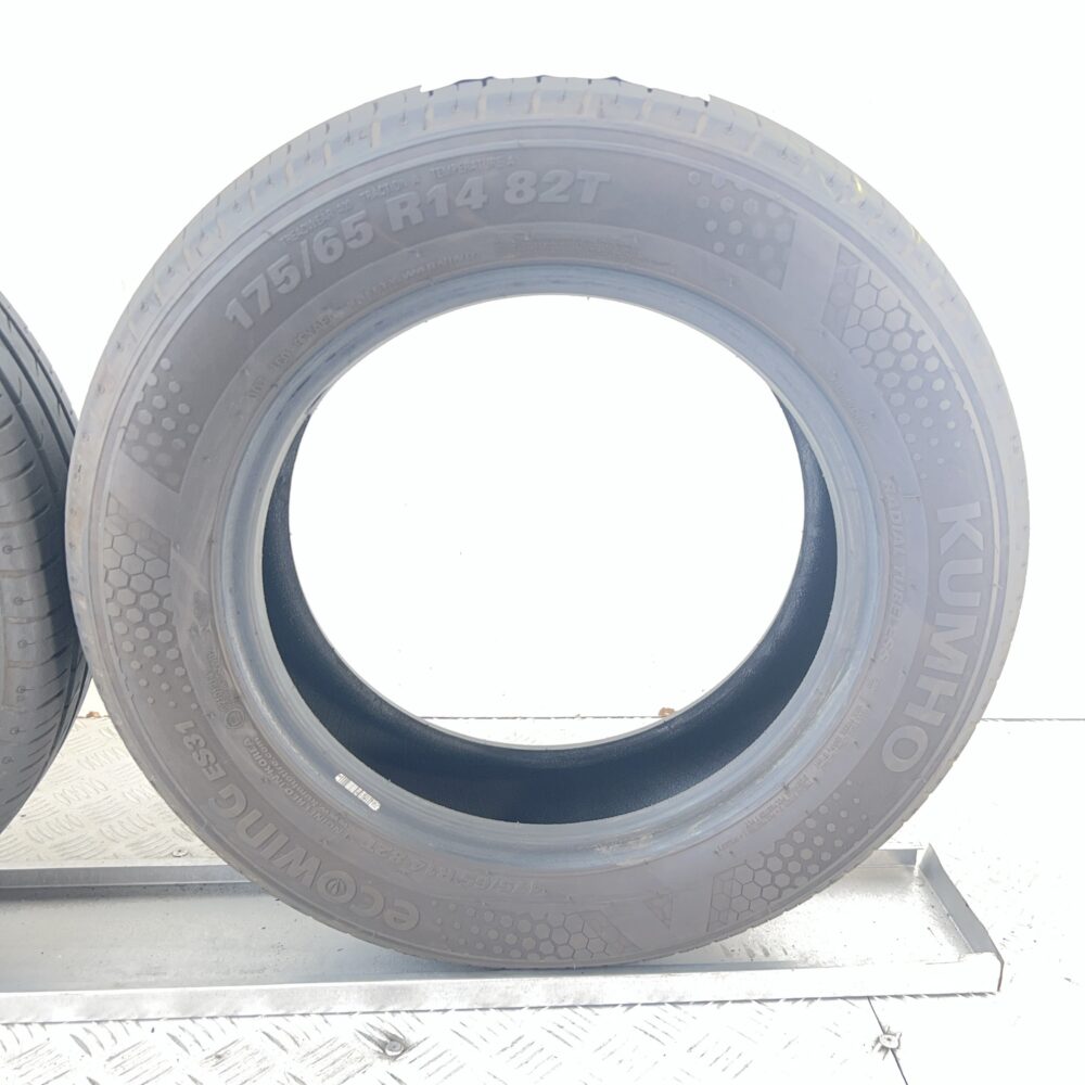 Pneumatici Usati 175 65 R14 82T Kumho Ecowing ES31 Estive | Gomme Usate | PrimaGomme.it Pneumatici usati 175 65 R14 Kumho Ecowing ES31 - foto 2