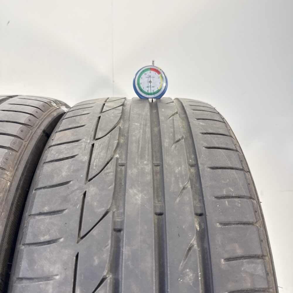 Pneumatici Usati 235 40 R19 96W Bridgestone Potenza S001 77% Estive | Gomme Usate | PrimaGomme.it Pneumatici usati 235 40 R19 Bridgestone Potenza S001 - foto 4
