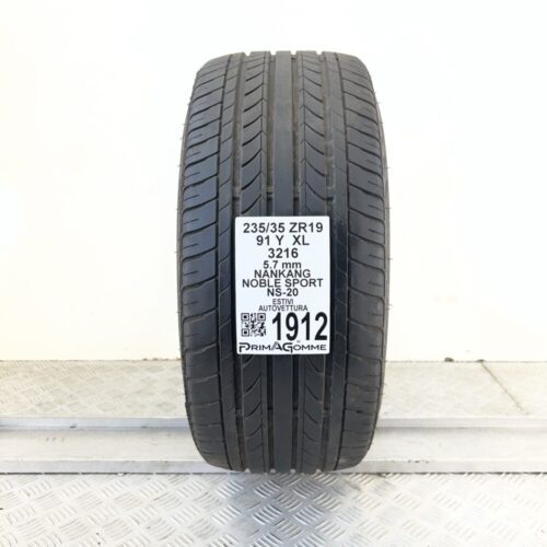 Pneumatico Usato 235 35 ZR19 XL 91Y Nankang Noble Sport NS-20 81% Estivo