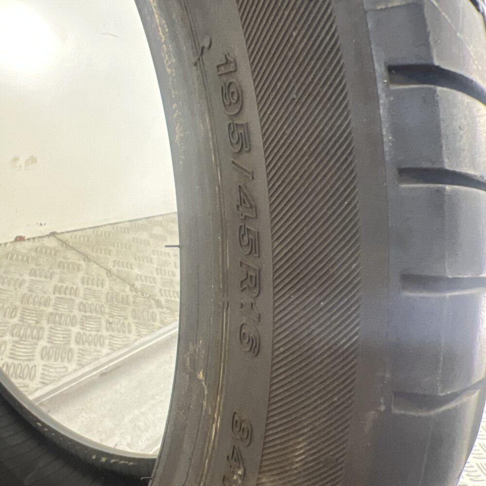 Pneumatico Usato 195 45 R16 86V Bridgestone Turanza 6 Enliten Estivo | Gomme Usate | PrimaGomme.it Pneumatico usato 195 45 R16 Bridgestone Turanza 6 Enliten - foto 3