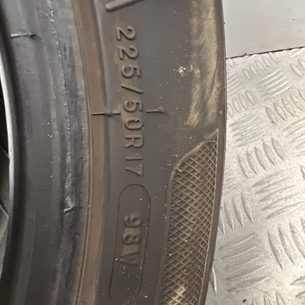 Pneumatici Usati 225 50 R17 98W KLEBER Dynaxer HP4 Estive | Gomme Usate | PrimaGomme.it Pneumatici usati 225 50 R17 KLEBER Dynaxer HP4 - foto 6