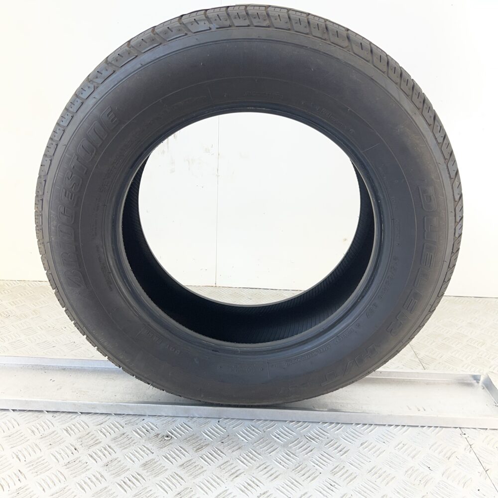 Pneumatico Usato 215 65 R16 98V Bridgestone Dueler H/T 687 89% Estivo | Gomme Usate | PrimaGomme.it Pneumatico usato 215 65 R16 Bridgestone Dueler H/T 687